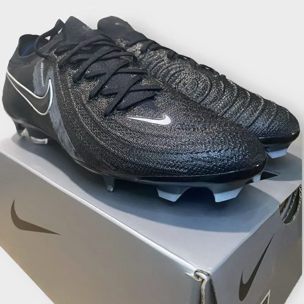 Nike Phantom GX II 2 Elite FG Black Cleats FJ2559-001 Mens size 7.5 / Womens 9